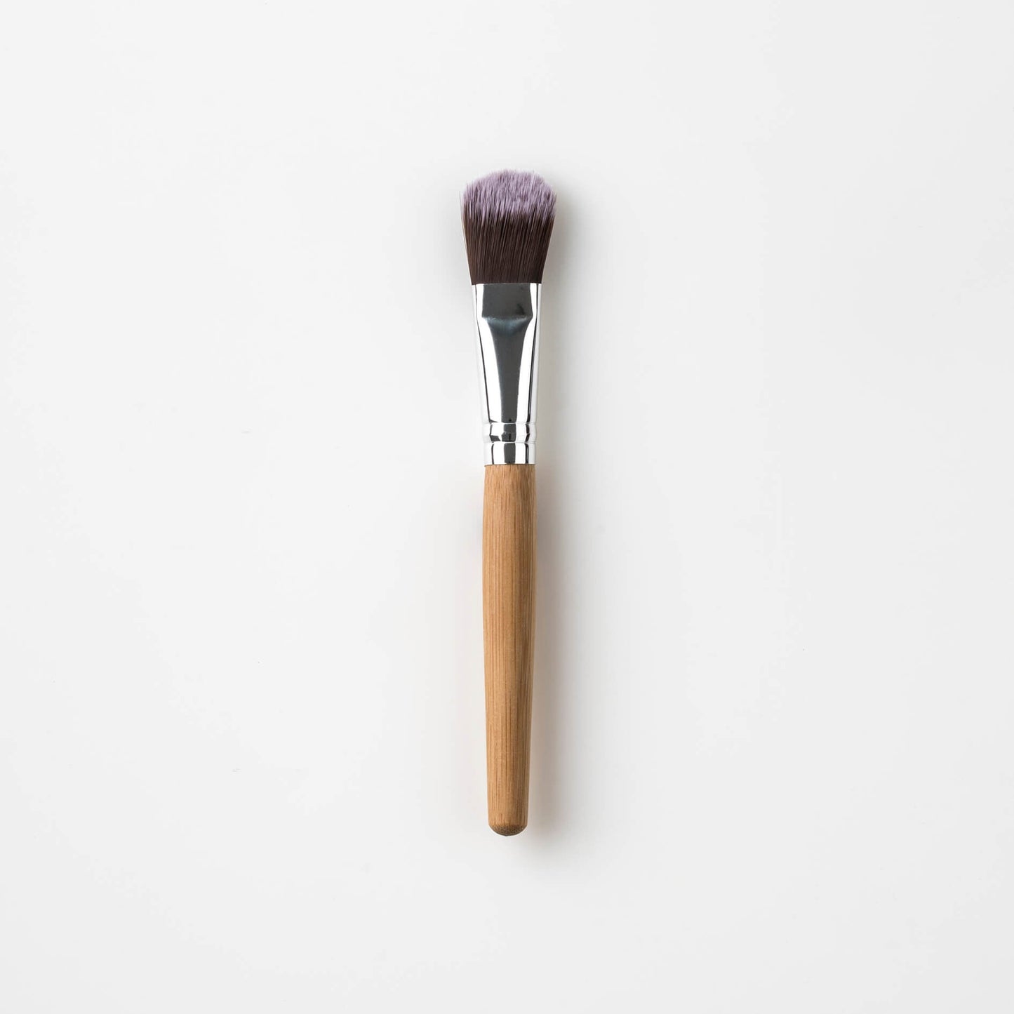 A Bristolmade masking brush bamboo, a sustainable and eco-friendly toolfor applying face masks evenly and smoothly.